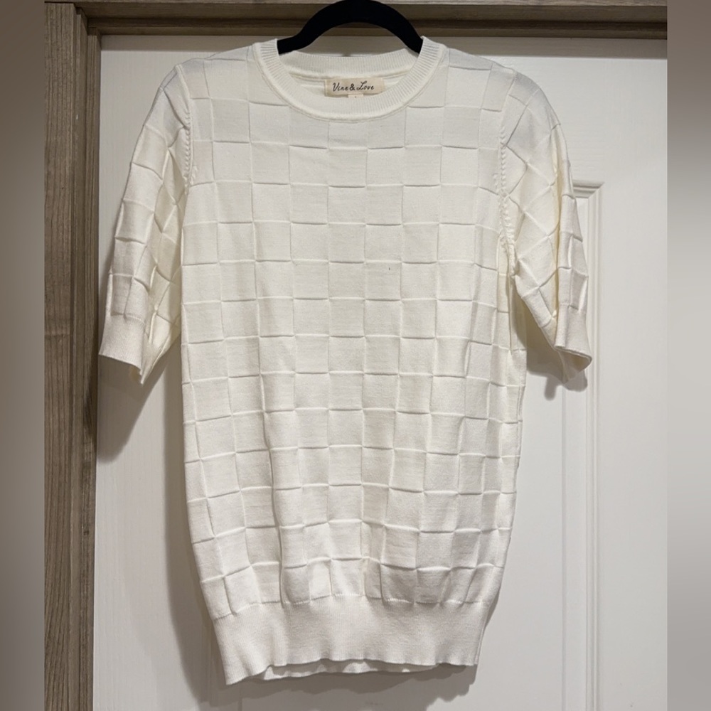 White Short Sleeve Sweater